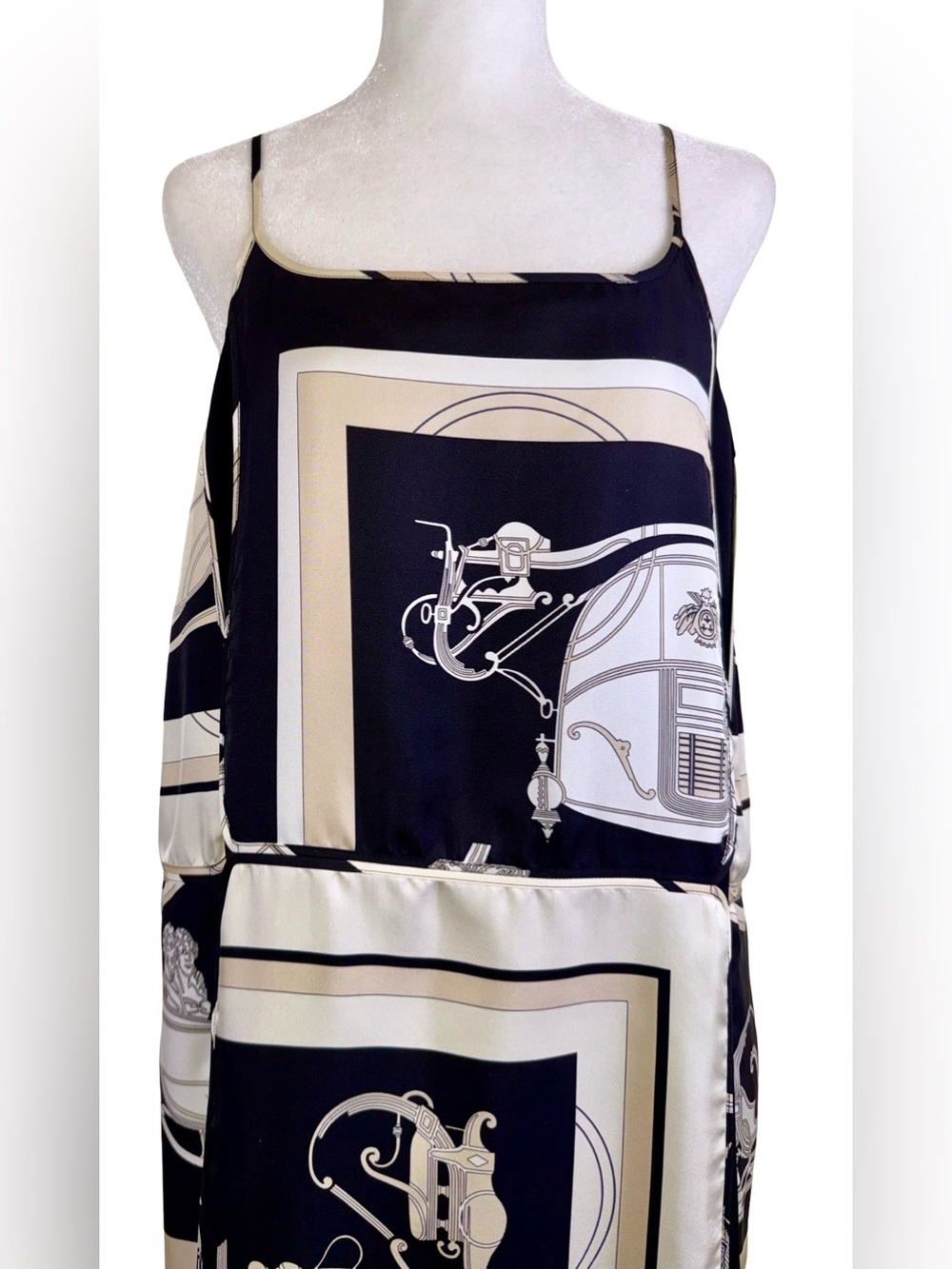 HERMES SILK”EX-LIBRIS” PRINT DRESS - Picture 5 of 11